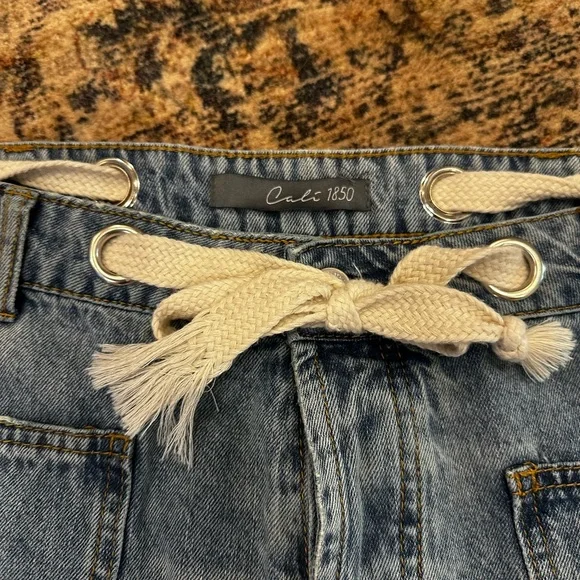 Women’s barrel jeans with Drawstring - Picture 4 of 6